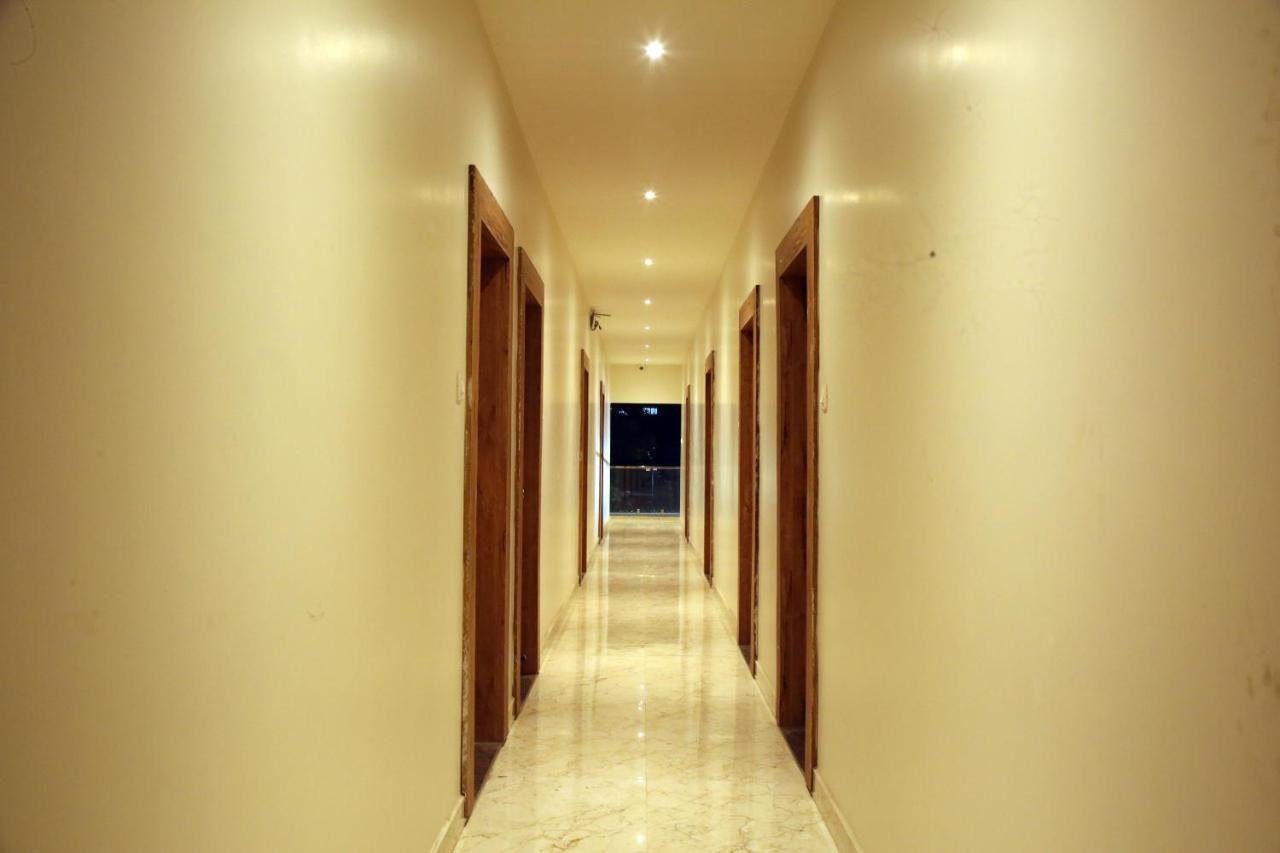 Hotel Madhusudan Executive Kolhapur Eksteriør billede